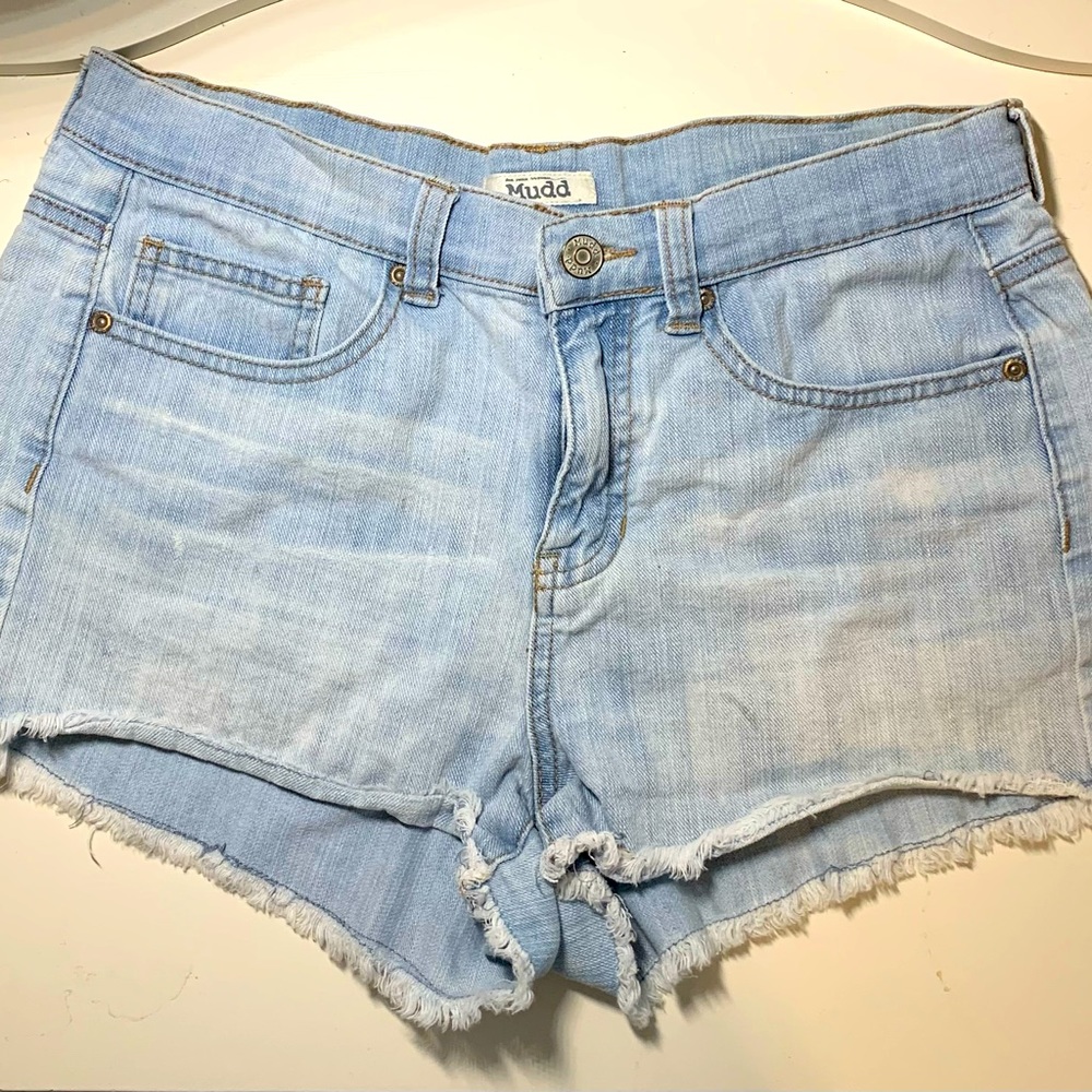 Mudd Light-Wash Denim Shorts, Size 9 Juniors